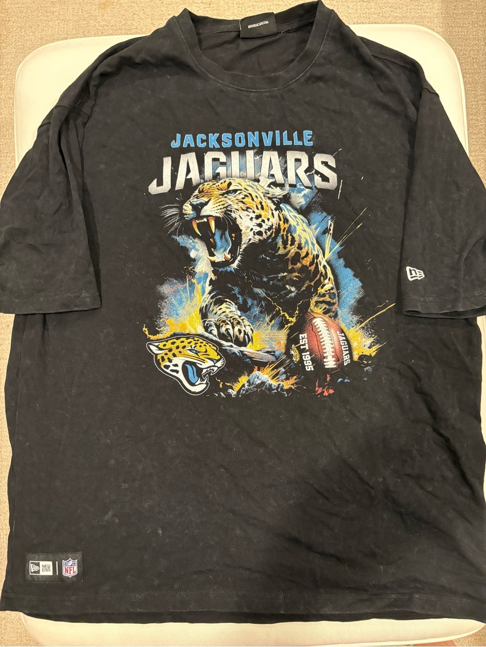 Jacksonville Jaguars New Era T Shirt Men’s Large (Relaxed Fit)
